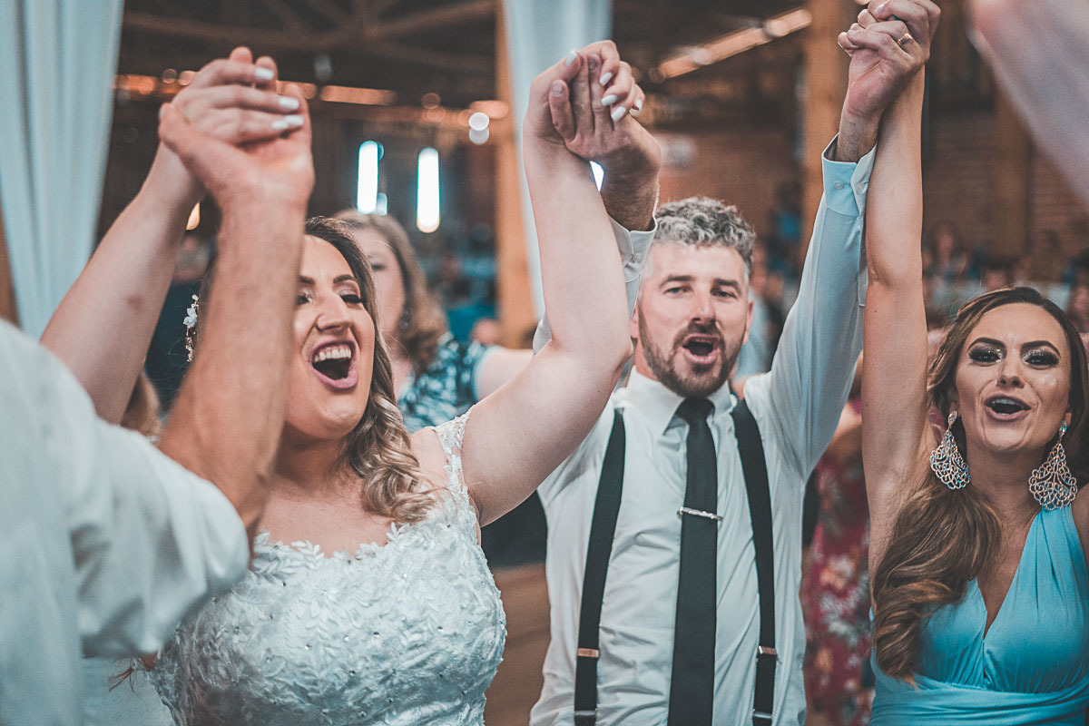 Casamento dos Noivos
Túlio e Miqueli
Fotografia VItor Trombetta.
São João da Urtiga, Rio Grande do Sul - Festa no CTG Coxilha da Serra.