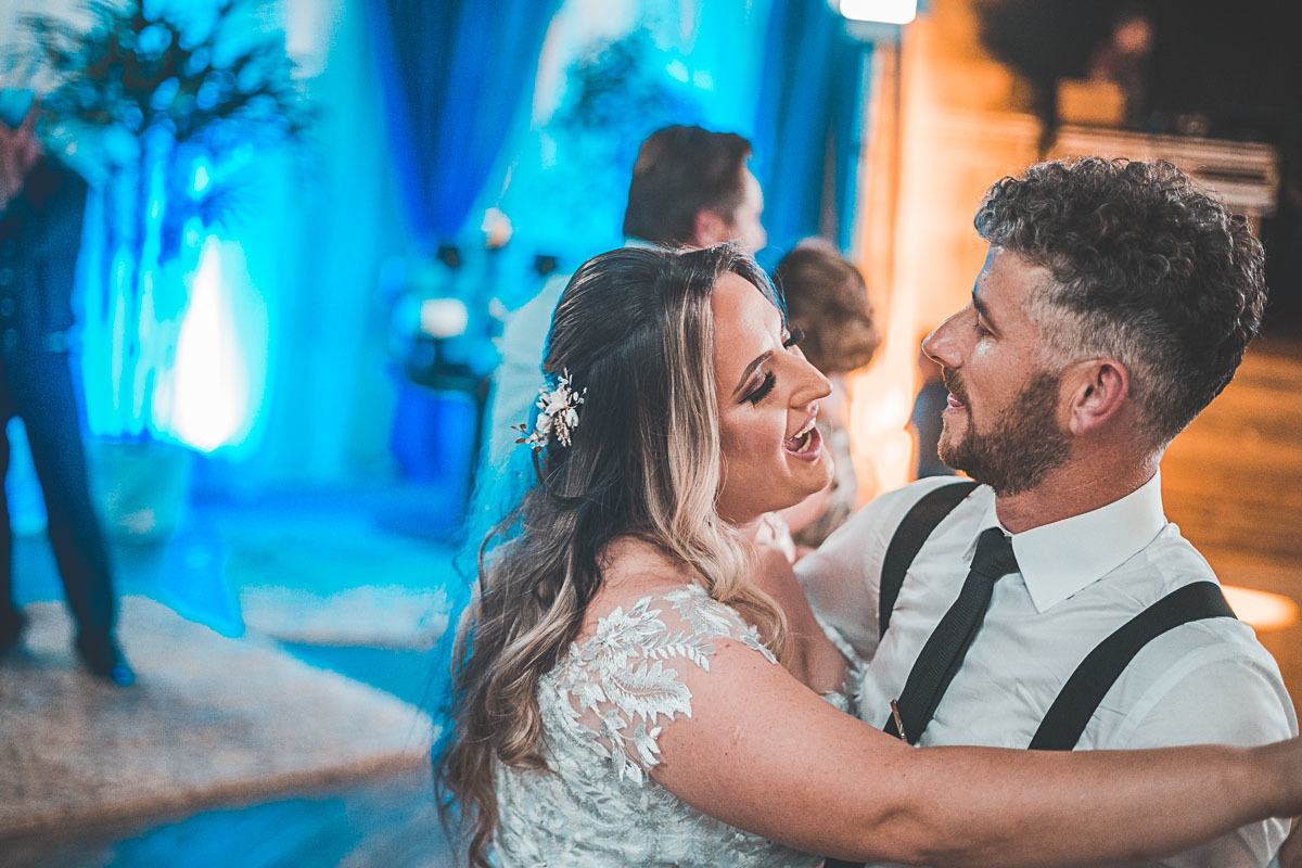 Casamento dos Noivos
Túlio e Miqueli
Fotografia VItor Trombetta.
São João da Urtiga, Rio Grande do Sul - Festa no CTG Coxilha da Serra.