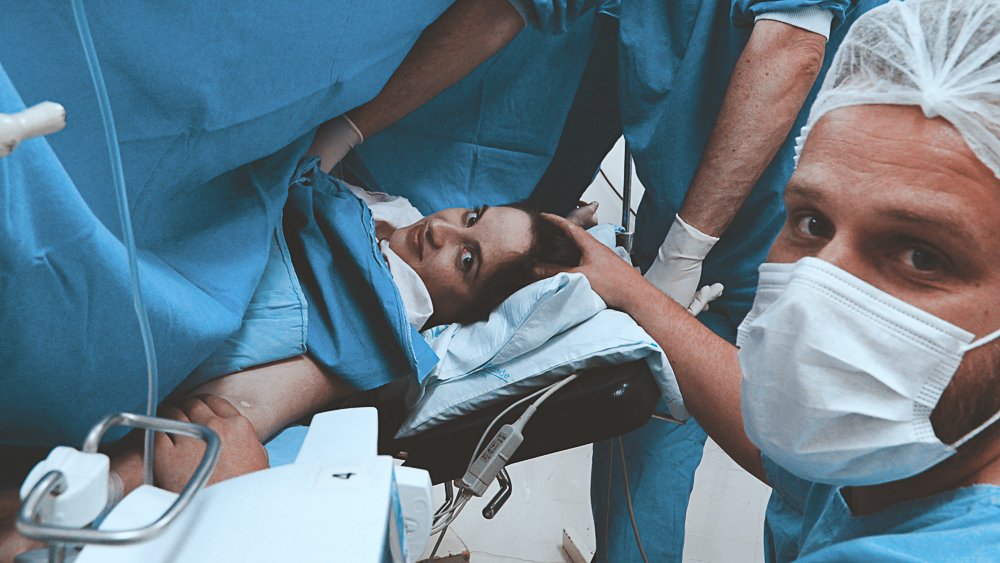 Vitória Scanegatta Vicari nasceu no 03 de Março de 2020 no Hospital de Caridade de Erechim. Fotografo de nascimento Vitor Trombetta