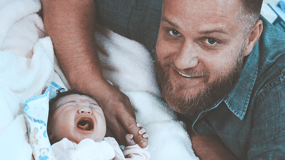 Vitória Scanegatta Vicari nasceu no 03 de Março de 2020 no Hospital de Caridade de Erechim. Fotografo de nascimento Vitor Trombetta