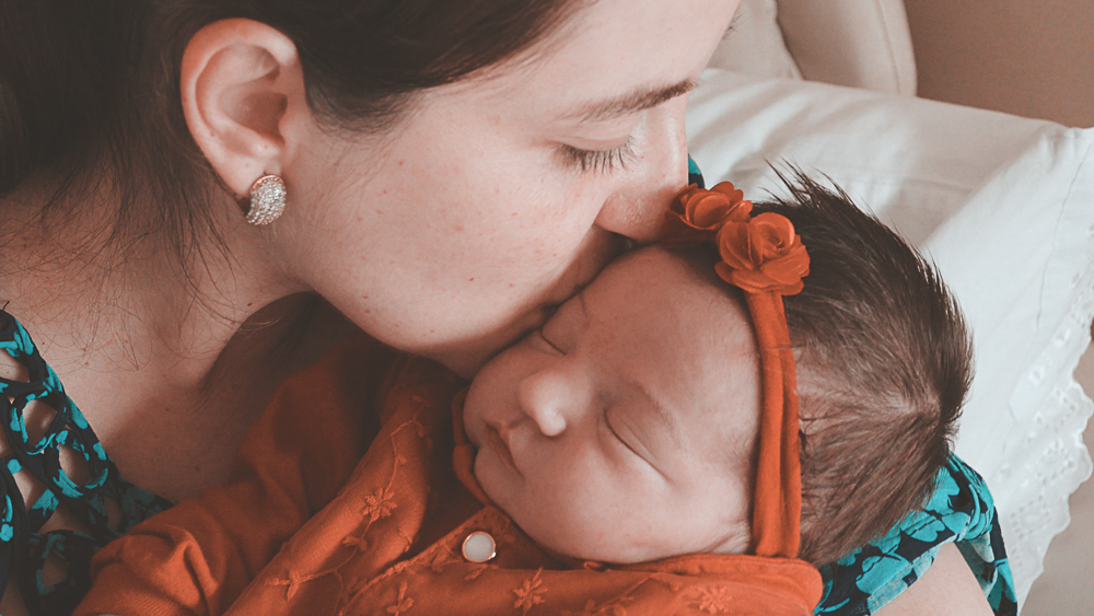 Vitória Scanegatta Vicari nasceu no 03 de Março de 2020 no Hospital de Caridade de Erechim. Fotografo de nascimento Vitor Trombetta