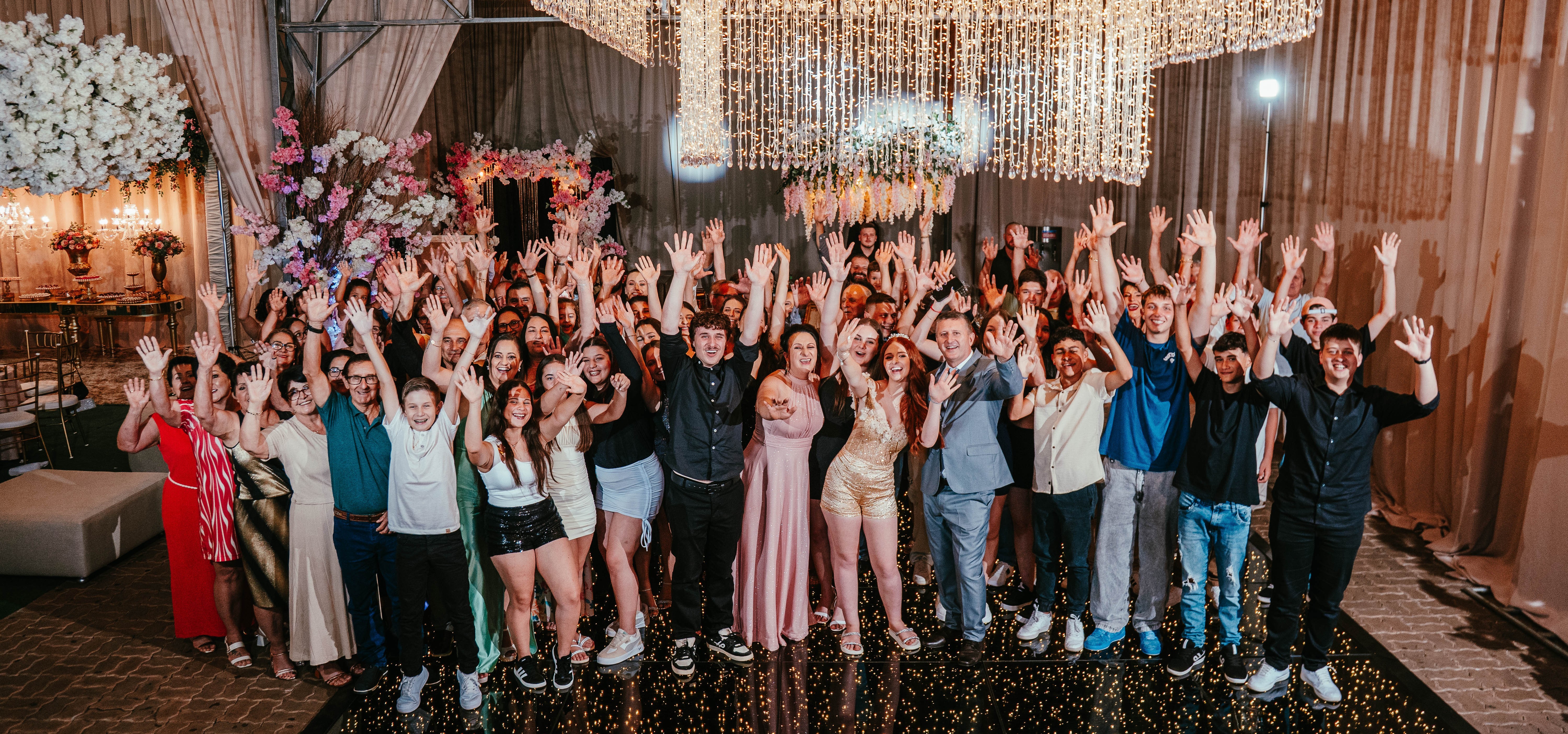 Contate Fotógrafo em Erechim | Casamentos e Aniversários de 15 Anos