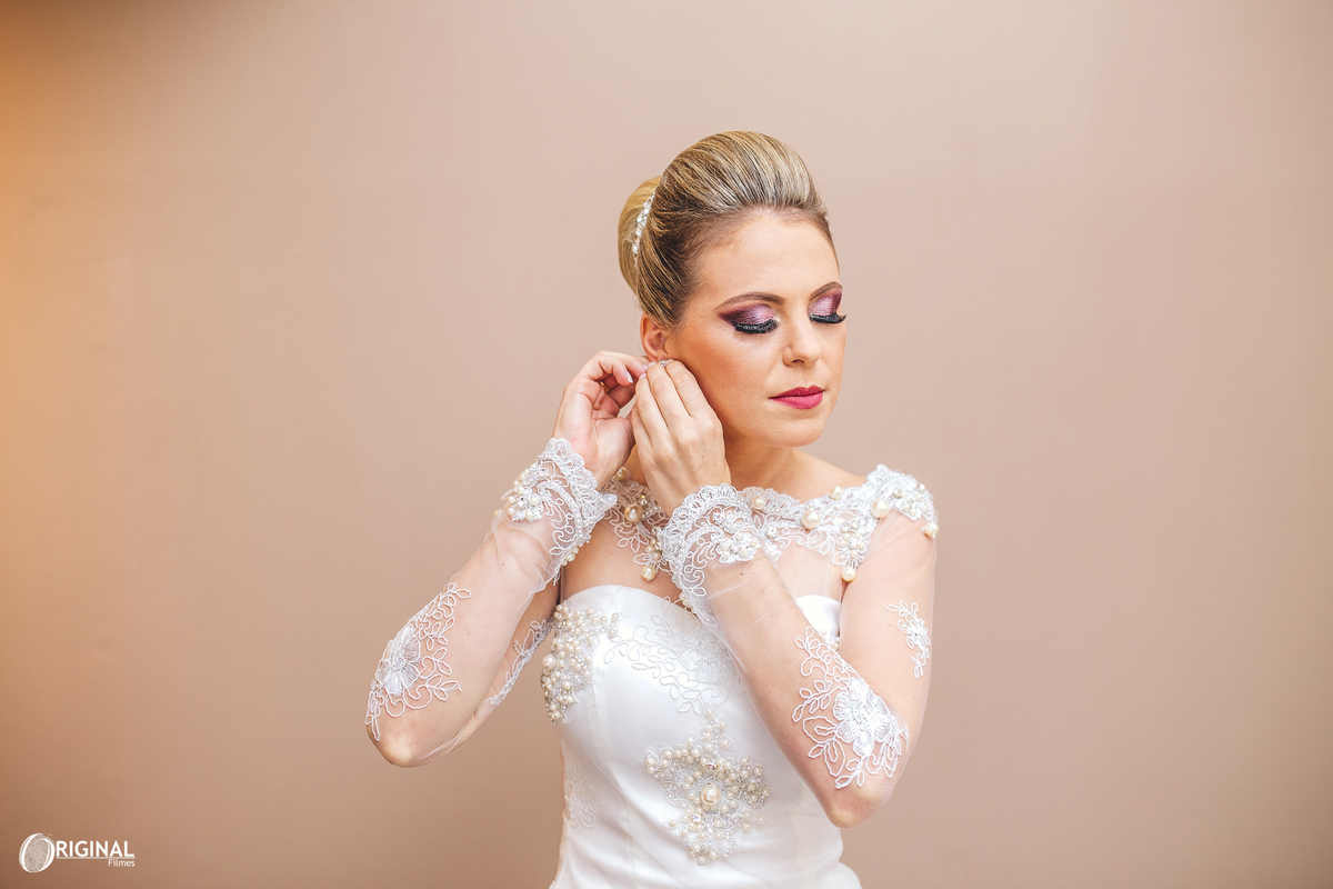 noiva de vestido lindo