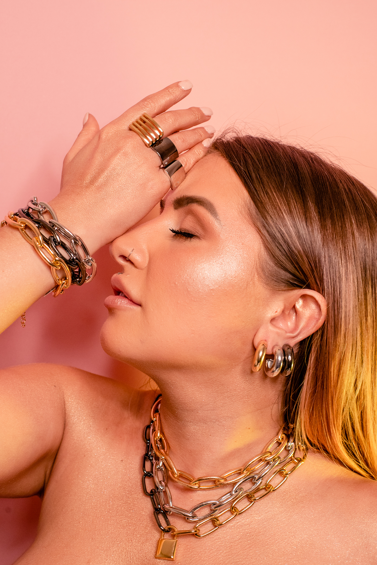 Ensaio feminino; Fotografia feminina; Celina Munhoz; Novo Hamburgo; Fotografia Lifestyle; Camarim Madri; Adriana Krieger; Manu Garcia; Retrato Corporativo; Fotografia Profissional; Fotografia de Produto; Malimel;