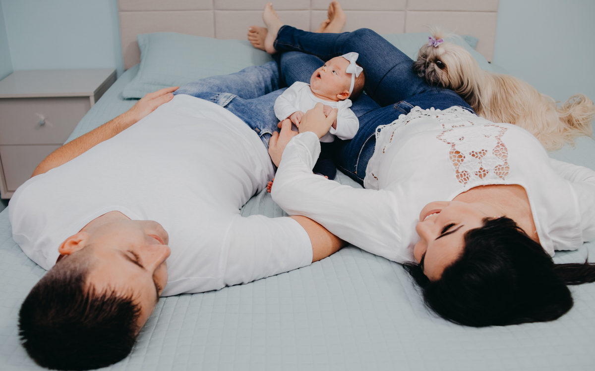 Ensaio Gestante; Mãe de Menina; Fotografia gestante; Fotografia gestante São Leopoldo; Fotografia gestante; Fotografia de família; São Leopoldo; Fotografia com animais; Ensaio de família; Gravidez; Grêmio;