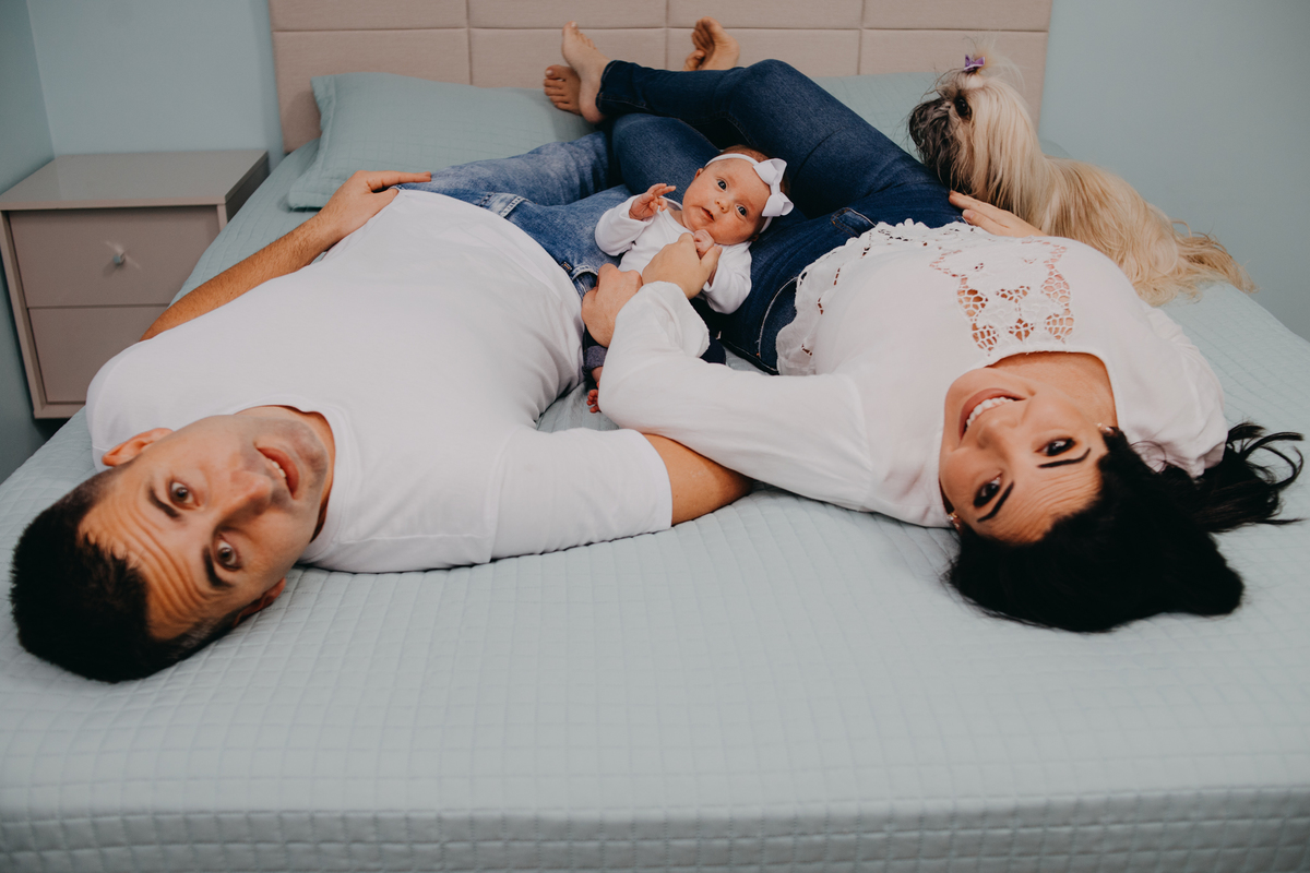 Ensaio Gestante; Mãe de Menina; Fotografia gestante; Fotografia gestante São Leopoldo; Fotografia gestante; Fotografia de família; São Leopoldo; Fotografia com animais; Ensaio de família; Gravidez; Grêmio;