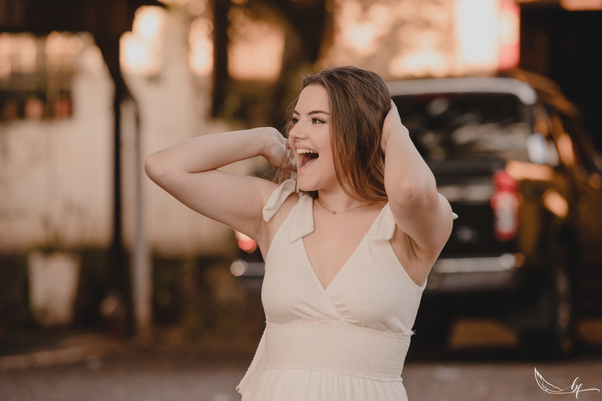 Maquiagem; Making of; Noiva; Noivo; Pré Wedding; Street Wedding; Celina Munhoz; Adriana Kruger; Manu Garcia; Camarim Madri; Wandering Wedding; São Francisco de Paula; Fotografia de Casal; Fotografia de Casamento; Pré Wedding; São Leopoldo; Belo Horizonte;