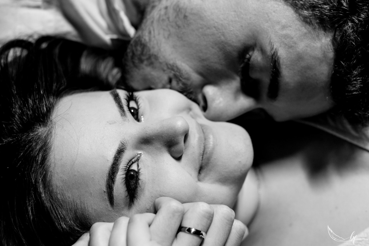 Maquiagem; Making of; Noiva; Noivo; Pré Wedding; Street Wedding; Celina Munhoz; Adriana Kruger; Manu Garcia; Camarim Madri; Wandering Wedding; São Francisco de Paula; Fotografia de Casal; Fotografia de Casamento; Pré Wedding; São Leopoldo; Belo Horizonte;