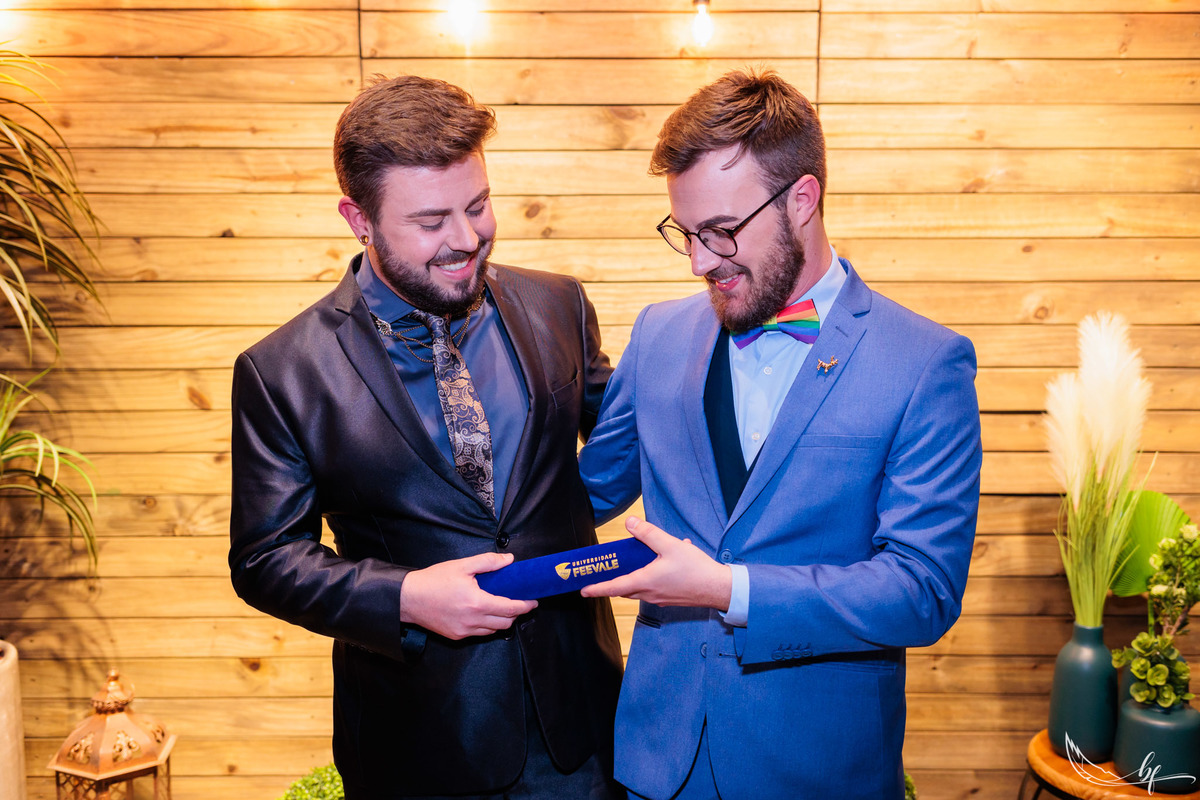 Feevale; Formatura; Fotografo de Formatura; Universidade Feevale; Novo Hamburgo; São Leopoldo; Colação de grau; Unisinos; Direito; Fotografia de Formatura; Fotografo de Formatura; Engenharia Cívil; Prova de Toga; UFRGS; Porto Alegre;