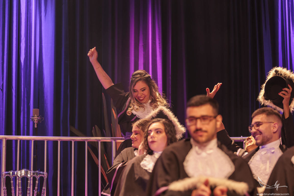 Feevale; Formatura; Fotografo de Formatura; Universidade Feevale; Novo Hamburgo; São Leopoldo; Colação de grau; Unisinos; Direito; Fotografia de Formatura; Fotografo de Formatura; Engenharia Cívil; Prova de Toga; UFRGS; Porto Alegre;