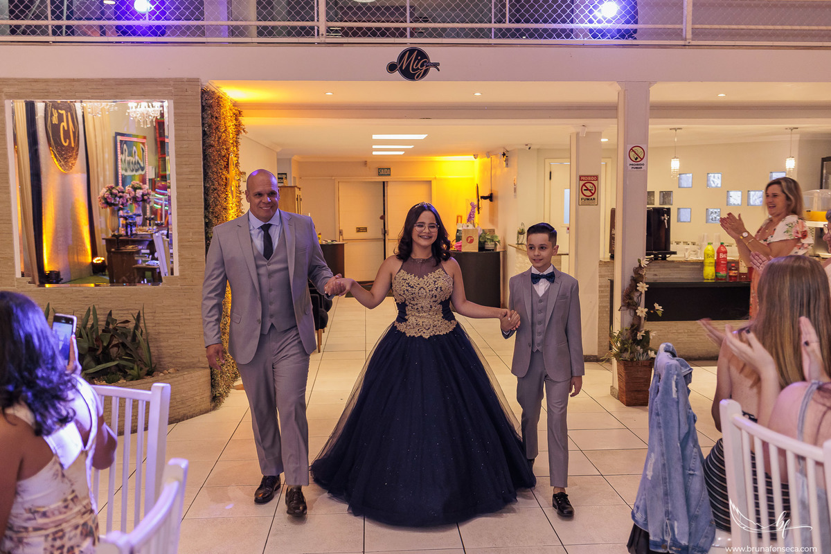 Ensaio feminino; Fotografia feminina; Recanto Bueno; Celina Munhoz; Novo Hamburgo; Fotografia Lifestyle; Nova Petropolis; Ensaio Teen; Ensaio 15th; 15 anos; Fotografo de 15 Anos; Debutante; Camarim Madri; Adriana Krieger; Manu Garcia;