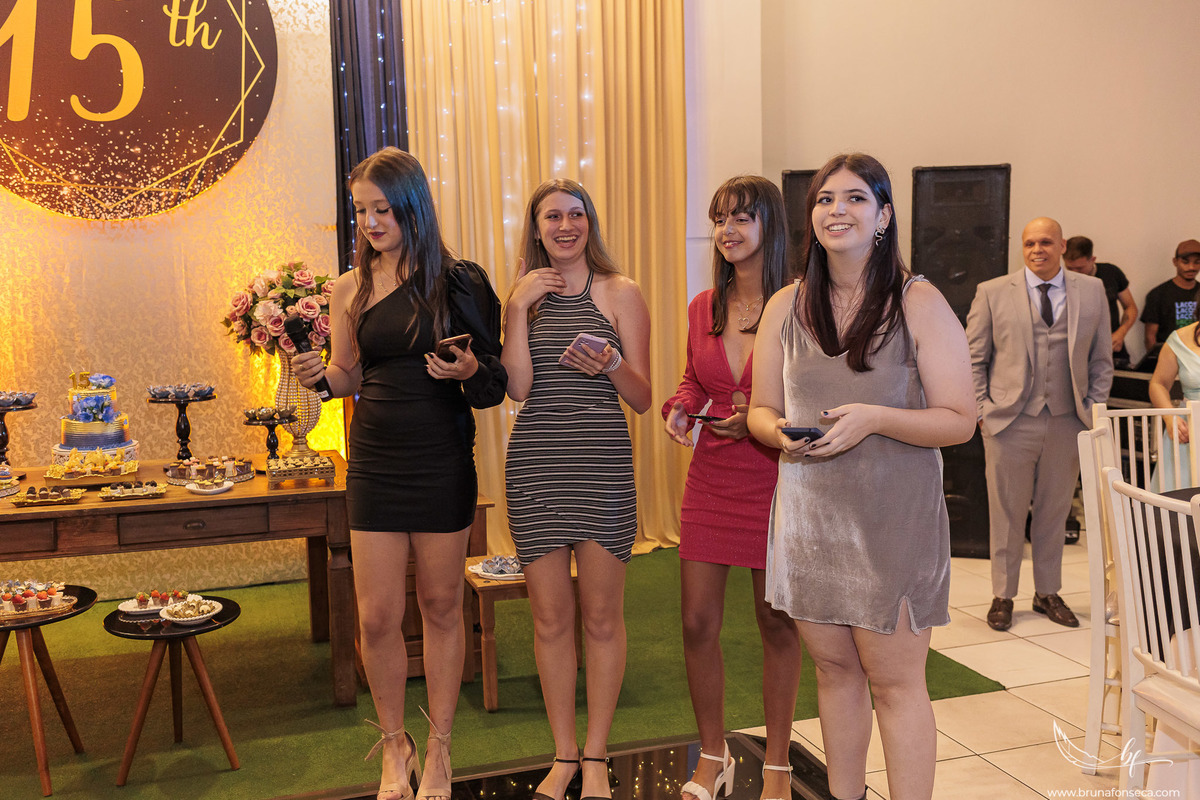 Ensaio feminino; Fotografia feminina; Recanto Bueno; Celina Munhoz; Novo Hamburgo; Fotografia Lifestyle; Nova Petropolis; Ensaio Teen; Ensaio 15th; 15 anos; Fotografo de 15 Anos; Debutante; Camarim Madri; Adriana Krieger; Manu Garcia;