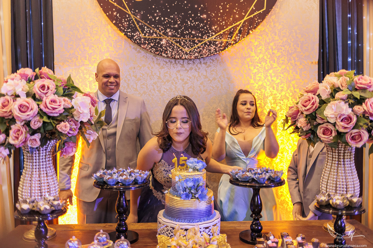 Ensaio feminino; Fotografia feminina; Recanto Bueno; Celina Munhoz; Novo Hamburgo; Fotografia Lifestyle; Nova Petropolis; Ensaio Teen; Ensaio 15th; 15 anos; Fotografo de 15 Anos; Debutante; Camarim Madri; Adriana Krieger; Manu Garcia;