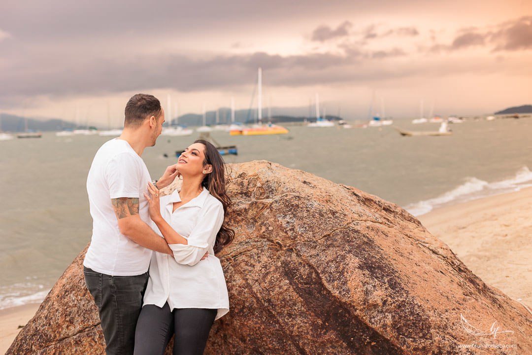 Maquiagem; Making of; Noiva; Noivo; Pré Wedding; Street Wedding; Celina Munhoz; Adriana Kruger; Manu Garcia; Wandering Wedding; São Francisco de Paula; Fotografia de Casal; Fotografia de Casamento; Pré Wedding; São Leopoldo; Vinícola Luiz Argenta; Floripa