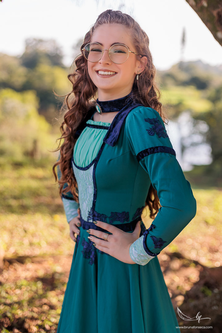 Ensaio feminino; Fotografia feminina; Recanto Bueno; Celina Munhoz; Novo Hamburgo; Fotografia Lifestyle; Nova Petropolis; Ensaio Teen; Ensaio 15th; 15 anos; Fotografo de 15 Anos; Debutante; Camarim Madri; Adriana Krieger; Manu Garcia;