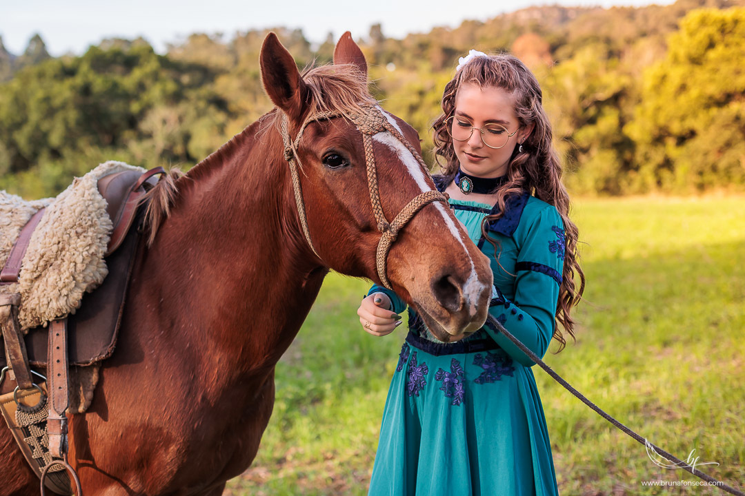 Ensaio feminino; Fotografia feminina; Recanto Bueno; Celina Munhoz; Novo Hamburgo; Fotografia Lifestyle; Nova Petropolis; Ensaio Teen; Ensaio 15th; 15 anos; Fotografo de 15 Anos; Debutante; Camarim Madri; Adriana Krieger; Manu Garcia;