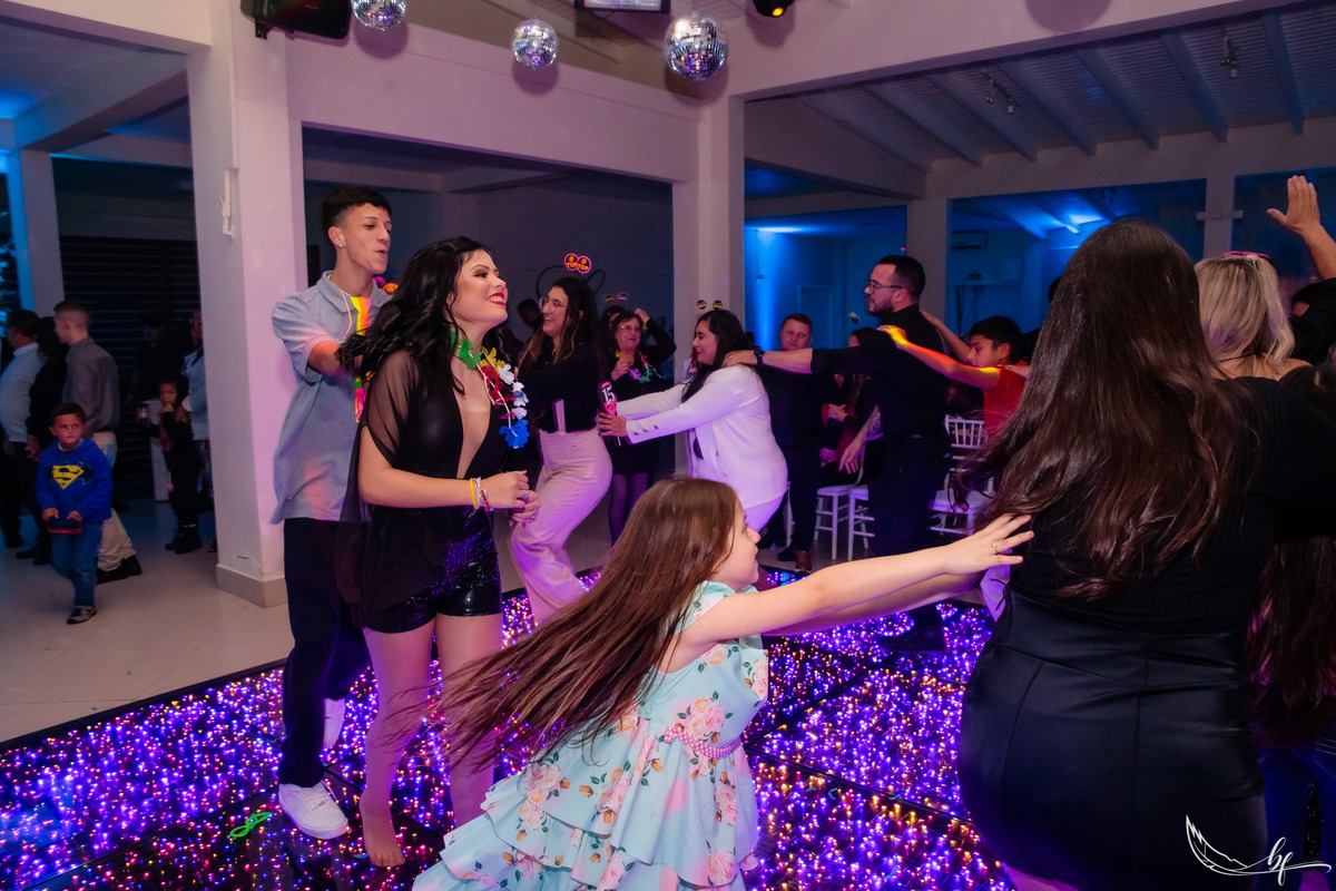 Ensaio feminino; Fotografia feminina; Recanto Bueno; Celina Munhoz; Novo Hamburgo; Fotografia Lifestyle; Nova Petropolis; Ensaio Teen; Ensaio 15th; 15 anos; Fotografo de 15 Anos; Debutante; Camarim Madri; Adriana Krieger; Manu Garcia;