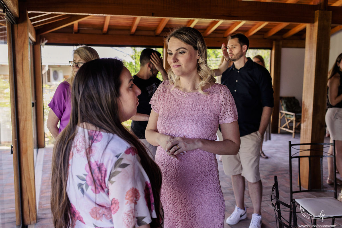 Ensaio Gestante; Mãe de Menina; Fotografia gestante; Fotografia gestante São Leopoldo; Fotografia gestante; Fotografia de família; São Leopoldo; Fotografia com animais; Ensaio de família; Gravidez;