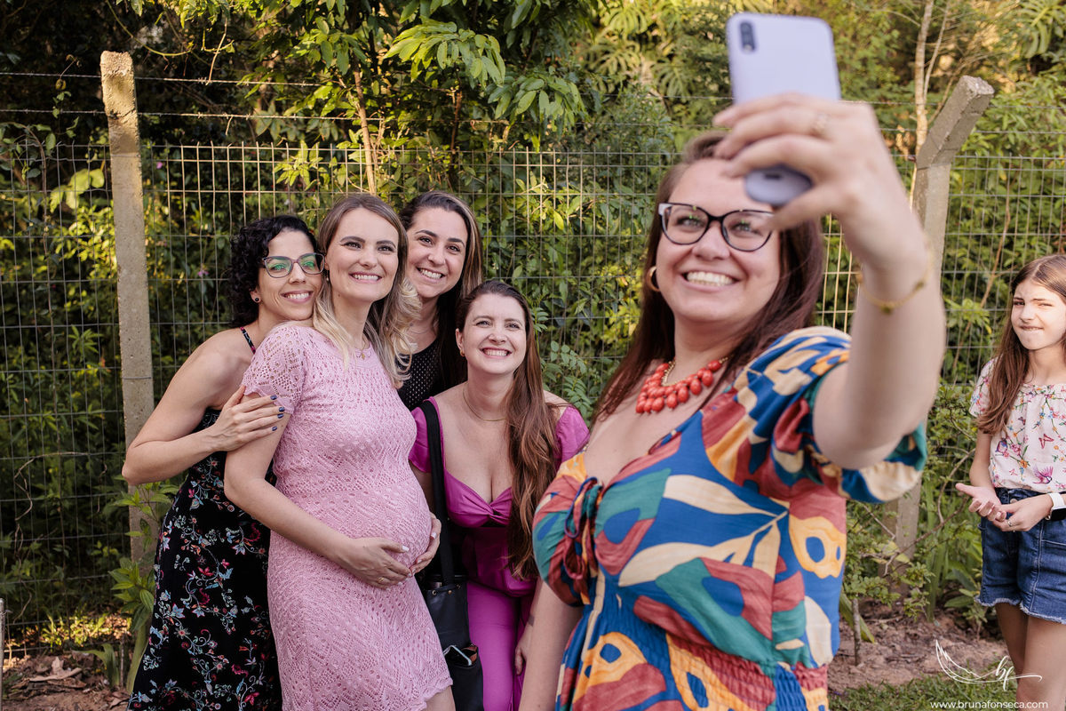 Ensaio Gestante; Mãe de Menina; Fotografia gestante; Fotografia gestante São Leopoldo; Fotografia gestante; Fotografia de família; São Leopoldo; Fotografia com animais; Ensaio de família; Gravidez;