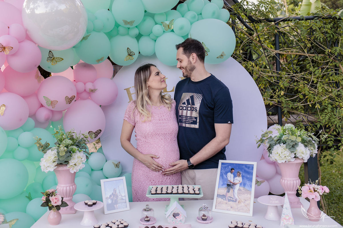 Ensaio Gestante; Mãe de Menina; Fotografia gestante; Fotografia gestante São Leopoldo; Fotografia gestante; Fotografia de família; São Leopoldo; Fotografia com animais; Ensaio de família; Gravidez;