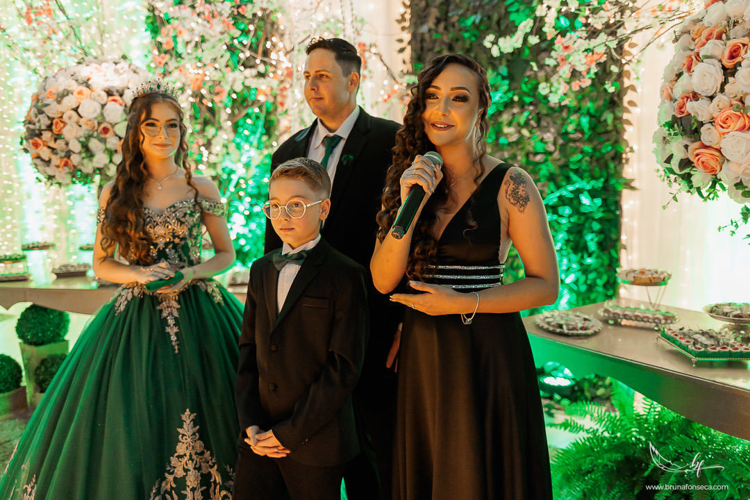 Ensaio feminino; Fotografia feminina; Recanto Bueno; Celina Munhoz; Novo Hamburgo; Fotografia Lifestyle; Nova Petropolis; Ensaio Teen; Ensaio 15th; 15 anos; Fotografo de 15 Anos; Debutante; Camarim Madri; Adriana Krieger; Manu Garcia;