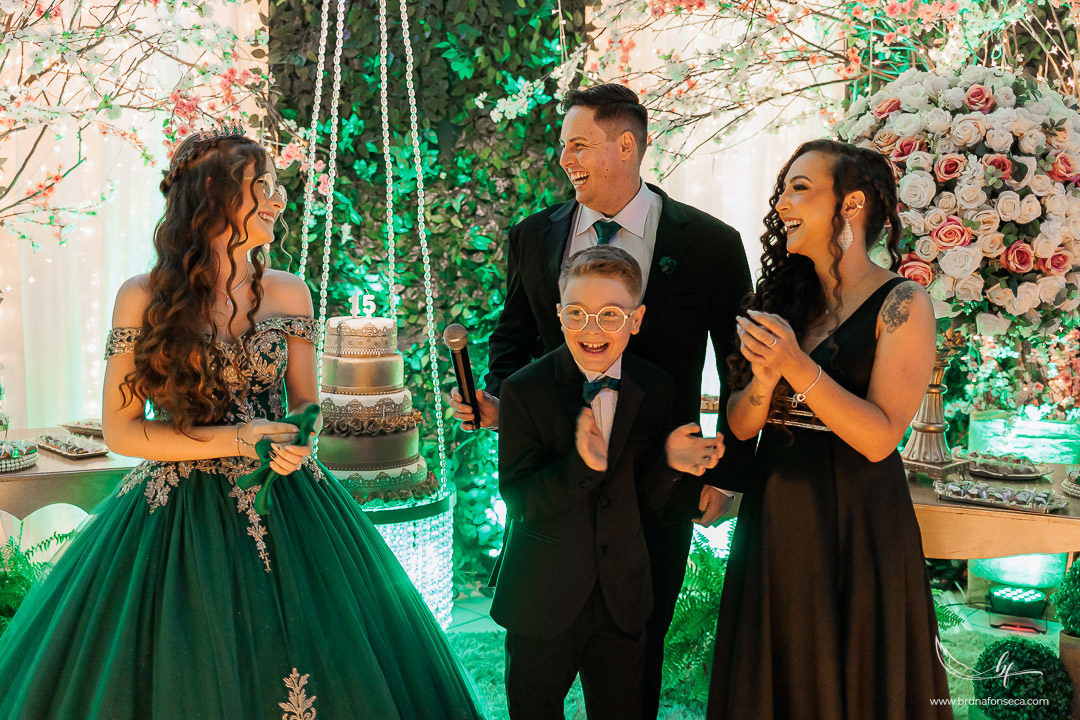 Ensaio feminino; Fotografia feminina; Recanto Bueno; Celina Munhoz; Novo Hamburgo; Fotografia Lifestyle; Nova Petropolis; Ensaio Teen; Ensaio 15th; 15 anos; Fotografo de 15 Anos; Debutante; Camarim Madri; Adriana Krieger; Manu Garcia;