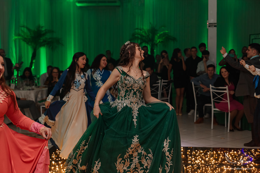 Ensaio feminino; Fotografia feminina; Recanto Bueno; Celina Munhoz; Novo Hamburgo; Fotografia Lifestyle; Nova Petropolis; Ensaio Teen; Ensaio 15th; 15 anos; Fotografo de 15 Anos; Debutante; Camarim Madri; Adriana Krieger; Manu Garcia;