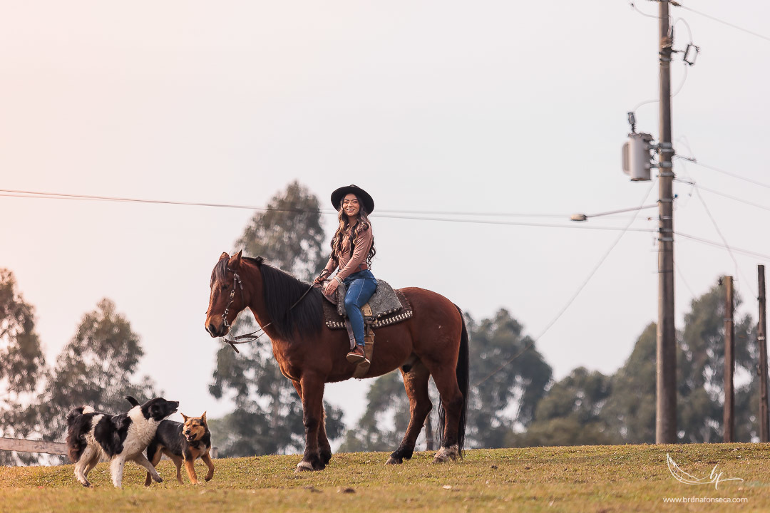 Petropolis; Ensaio Teen; Ensaio 15th; 15 anos; Fotografo de 15 Anos; Debutante; Camarim Madri; Adriana Krieger; Manu Garcia; Ensaio; Cavalos; 