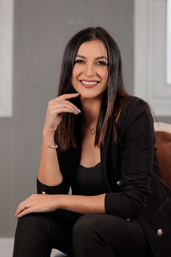 Ensaio feminino; Fotografia feminina;  Celina Munhoz; Novo Hamburgo; Fotografia Lifestyle; Nova Petropolis; Ensaio Teen; Ensaio 15th; 15 anos; Fotografo de 15 Anos; Debutante; Camarim Madri; Adriana Krieger; Manu Garcia; profissional; corporativo;