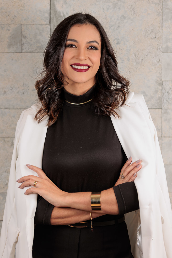 Ensaio feminino; Fotografia feminina;  Celina Munhoz; Novo Hamburgo; Fotografia Lifestyle; Nova Petropolis; Ensaio Teen; Ensaio 15th; 15 anos; Fotografo de 15 Anos; Debutante; Camarim Madri; Adriana Krieger; Manu Garcia; profissional; corporativo;