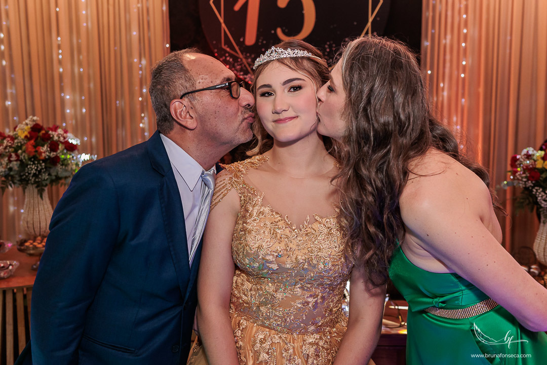 Ensaio feminino; Fotografia feminina; Recanto Bueno; Celina Munhoz; Novo Hamburgo; Fotografia Lifestyle; Nova Petropolis; Ensaio Teen; Ensaio 15th; 15 anos; Fotografo de 15 Anos; Debutante; Camarim Madri; Adriana Krieger; Manu Garcia;