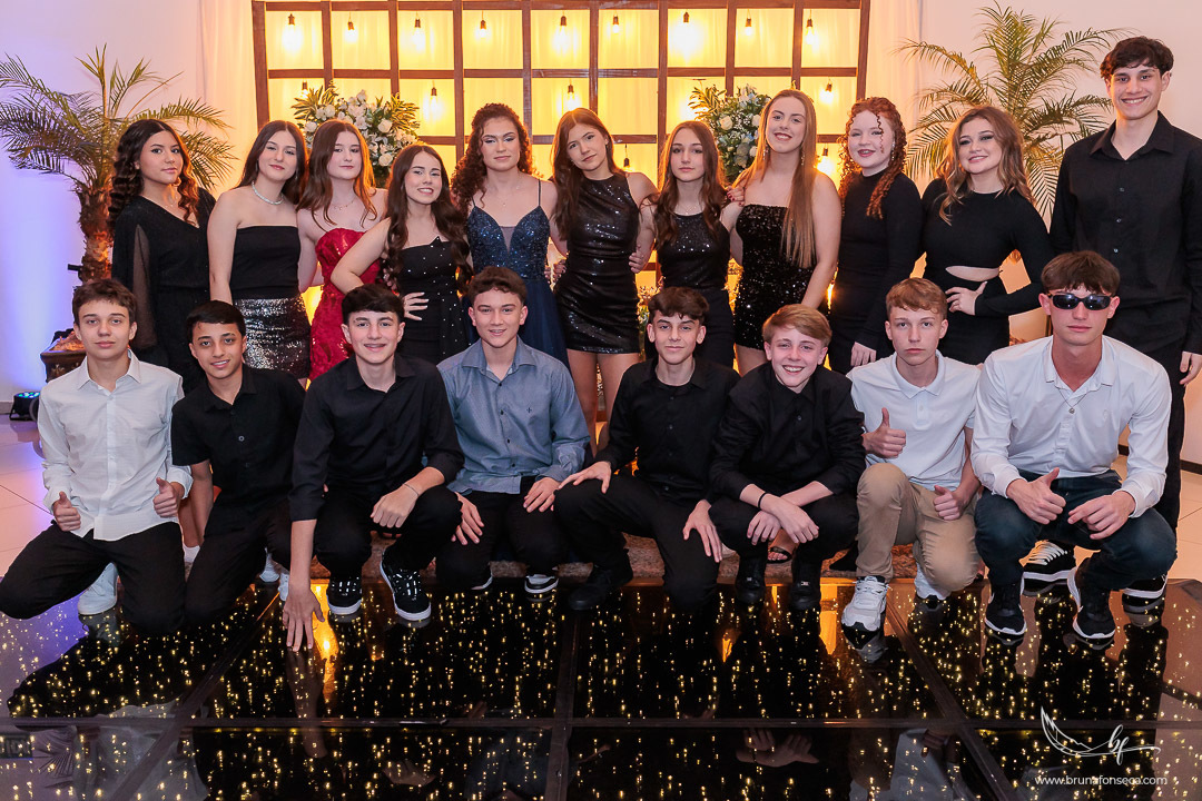 Recanto Bueno; Celina Munhoz; Novo Hamburgo; Nova Petropolis; Ensaio Teen; Ensaio 15th; 15 anos; Fotografo de 15 Anos; Debutante; Adriana Krieger; Manu Garcia; Porto Alegre; Fleck Eventos; Mig Eventos; For Kids; Ivoti;