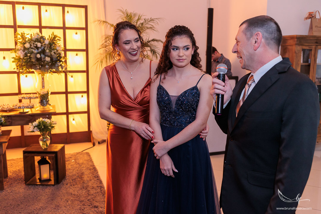 Recanto Bueno; Celina Munhoz; Novo Hamburgo; Nova Petropolis; Ensaio Teen; Ensaio 15th; 15 anos; Fotografo de 15 Anos; Debutante; Adriana Krieger; Manu Garcia; Porto Alegre; Fleck Eventos; Mig Eventos; For Kids; Ivoti;