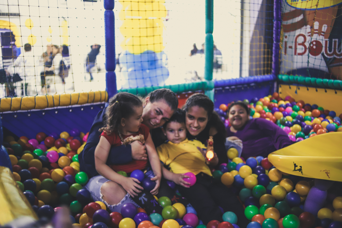 Aniversário infantil; Mig Kids; Festejar; Aniversário de criança; Fotografia infantil; Fotografia de família; São Leopoldo;  Casa de festa de são leopoldo; Fotografo infantil são leopoldo; Dois Irmãos; Canoas; Inflável Park;