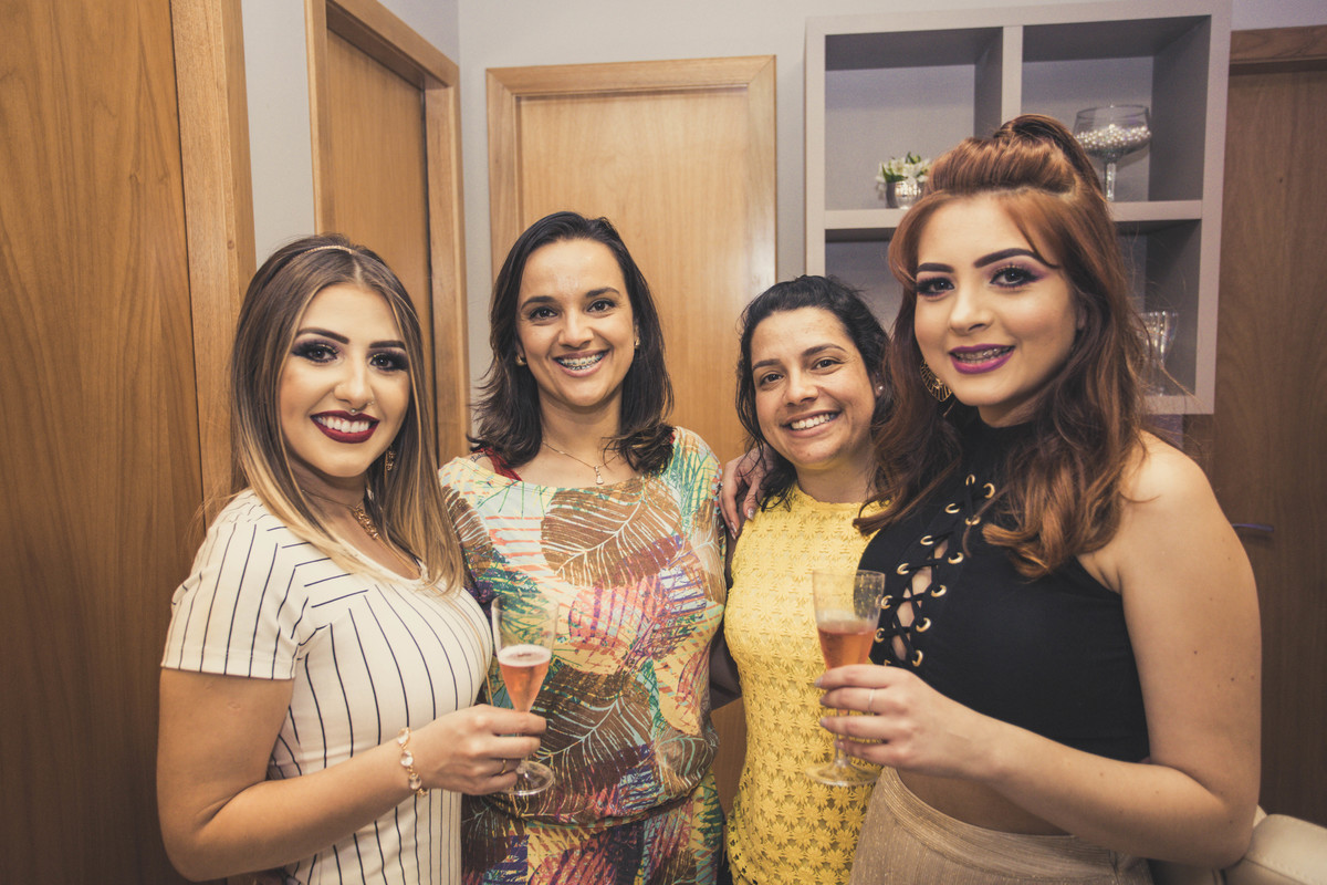 Fotografia de Eventos; Camarim Madri; Adriana Kruger; Manu Garcia; Boh Produções; LX Decor; Inauguração; Castelamare; Jornal VS; Revista News;