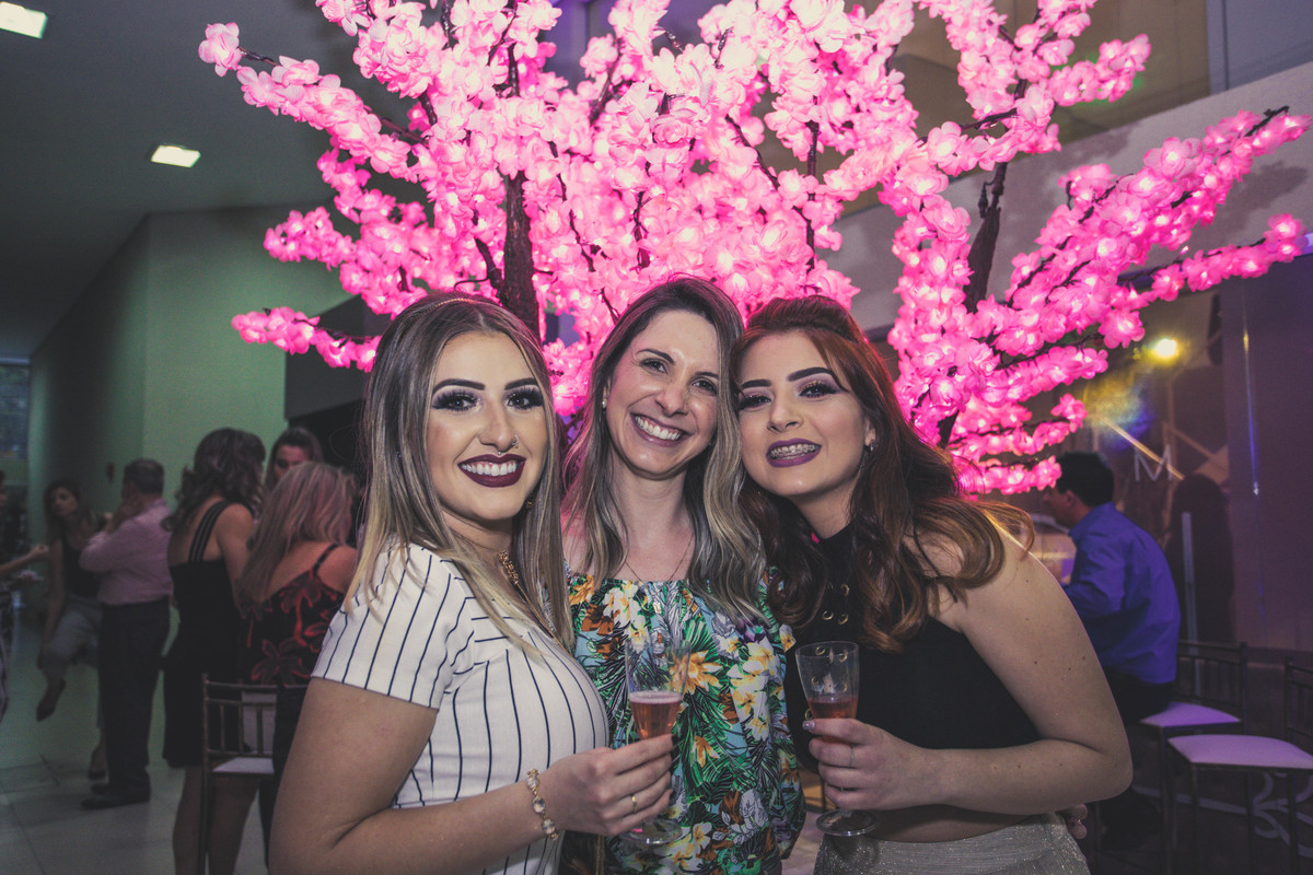 Fotografia de Eventos; Camarim Madri; Adriana Kruger; Manu Garcia; Boh Produções; LX Decor; Inauguração; Castelamare; Jornal VS; Revista News;