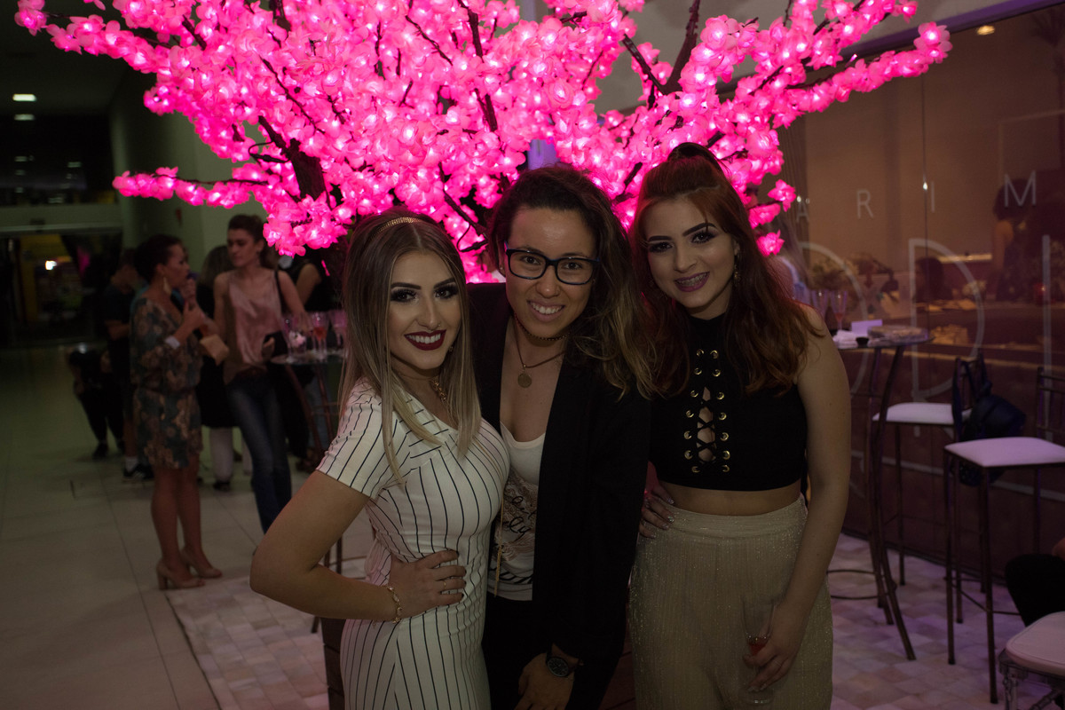 Fotografia de Eventos; Camarim Madri; Adriana Kruger; Manu Garcia; Boh Produções; LX Decor; Inauguração; Castelamare; Jornal VS; Revista News;