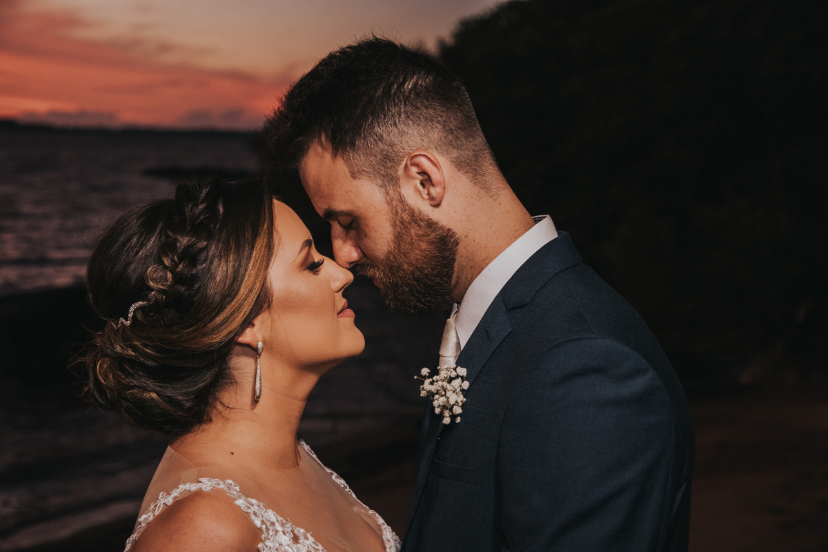 Maquiagem; Making of; Noiva; Noivo; Pré Wedding; Street Wedding; Celina Munhoz; Adriana Kruger; Manu Garcia; Camarim Madri; Wandering Wedding; São Francisco de Paula; Fotografia de Casal; Fotografia de Casamento; Pré Wedding; São Leopoldo; Ruinas Cassino;