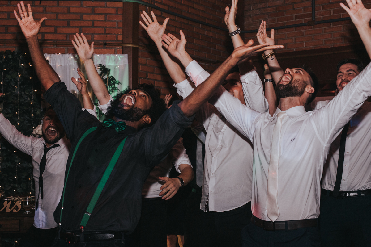 Maquiagem; Making of; Noiva; Noivo; Pré Wedding; Street Wedding; Celina Munhoz; Adriana Kruger; Manu Garcia; Camarim Madri; Wandering Wedding; São Francisco de Paula; Fotografia de Casal; Fotografia de Casamento; Pré Wedding; São Leopoldo; Ruinas Cassino;