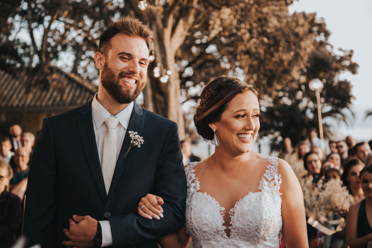 Maquiagem; Making of; Noiva; Noivo; Pré Wedding; Street Wedding; Celina Munhoz; Adriana Kruger; Manu Garcia; Camarim Madri; Wandering Wedding; São Francisco de Paula; Fotografia de Casal; Fotografia de Casamento; Pré Wedding; São Leopoldo; Ruinas Cassino;