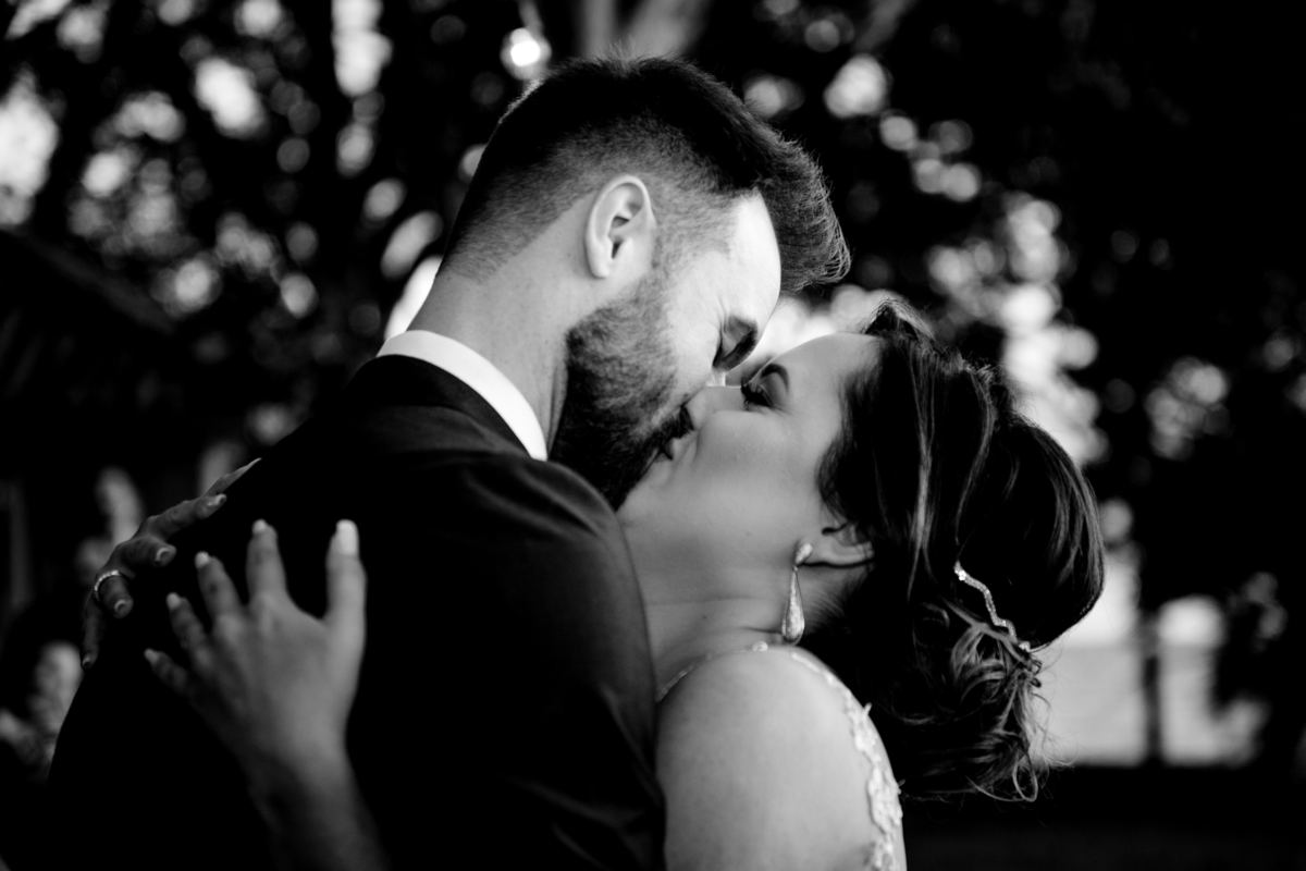 Maquiagem; Making of; Noiva; Noivo; Pré Wedding; Street Wedding; Celina Munhoz; Adriana Kruger; Manu Garcia; Camarim Madri; Wandering Wedding; São Francisco de Paula; Fotografia de Casal; Fotografia de Casamento; Pré Wedding; São Leopoldo; Ruinas Cassino;