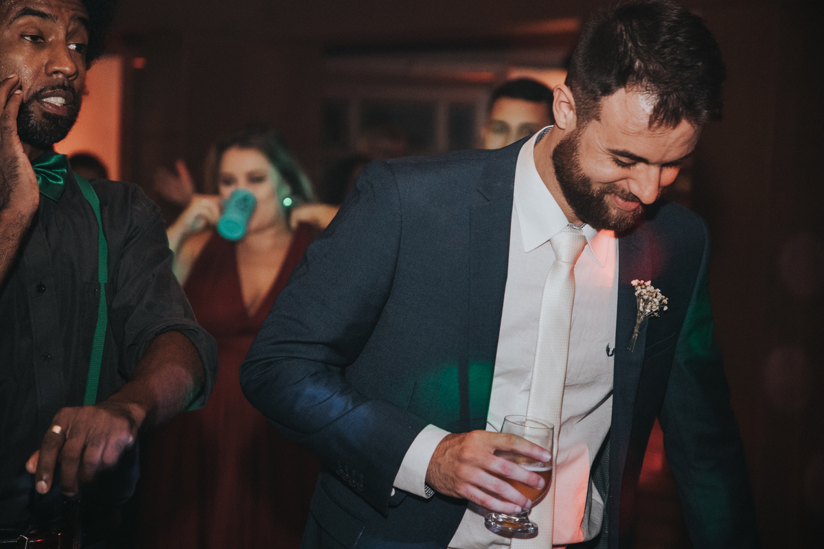 Maquiagem; Making of; Noiva; Noivo; Pré Wedding; Street Wedding; Celina Munhoz; Adriana Kruger; Manu Garcia; Camarim Madri; Wandering Wedding; São Francisco de Paula; Fotografia de Casal; Fotografia de Casamento; Pré Wedding; São Leopoldo; Ruinas Cassino;