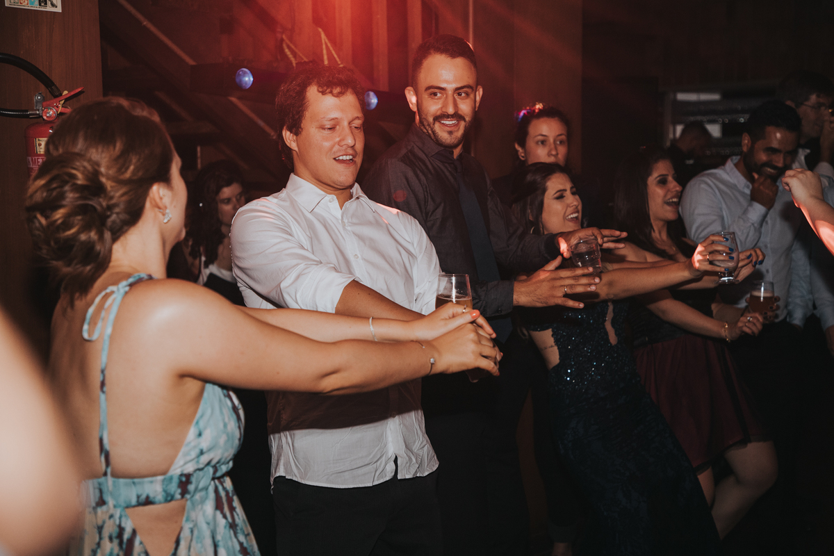 Maquiagem; Making of; Noiva; Noivo; Pré Wedding; Street Wedding; Celina Munhoz; Adriana Kruger; Manu Garcia; Camarim Madri; Wandering Wedding; São Francisco de Paula; Fotografia de Casal; Fotografia de Casamento; Pré Wedding; São Leopoldo; Ruinas Cassino;