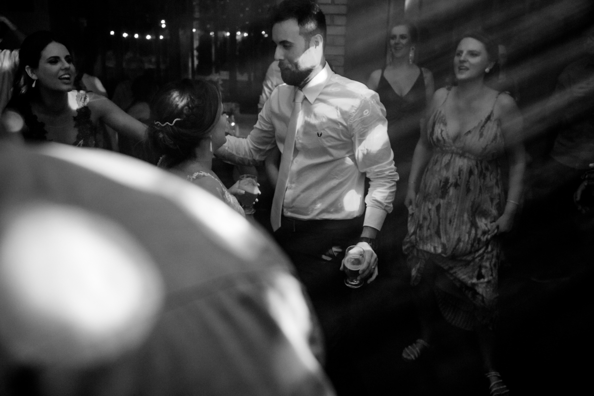 Maquiagem; Making of; Noiva; Noivo; Pré Wedding; Street Wedding; Celina Munhoz; Adriana Kruger; Manu Garcia; Camarim Madri; Wandering Wedding; São Francisco de Paula; Fotografia de Casal; Fotografia de Casamento; Pré Wedding; São Leopoldo; Ruinas Cassino;