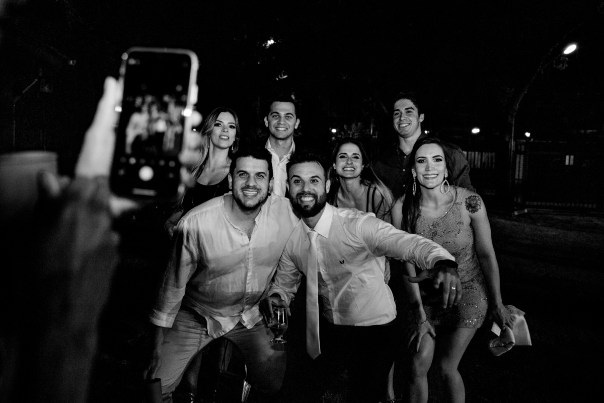 Maquiagem; Making of; Noiva; Noivo; Pré Wedding; Street Wedding; Celina Munhoz; Adriana Kruger; Manu Garcia; Camarim Madri; Wandering Wedding; São Francisco de Paula; Fotografia de Casal; Fotografia de Casamento; Pré Wedding; São Leopoldo; Ruinas Cassino;