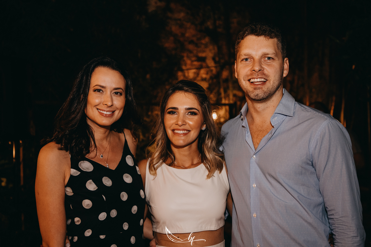 Maquiagem; Making of; Noiva; Noivo; Pré Wedding; Street Wedding; Celina Munhoz; Adriana Kruger; Manu Garcia; Camarim Madri; Wandering Wedding; São Francisco de Paula; Fotografia de Casal; Fotografia de Casamento; Pré Wedding; São Leopoldo; Ruinas Cassino;