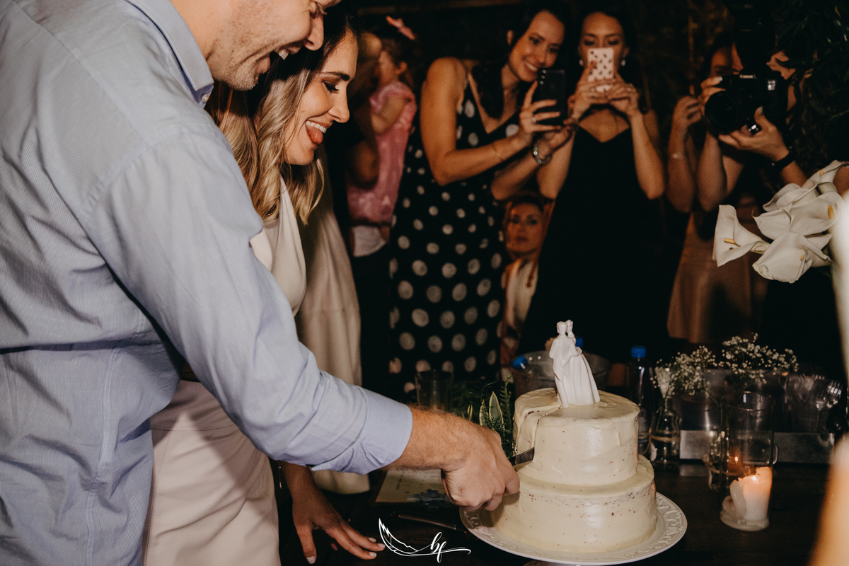 Maquiagem; Making of; Noiva; Noivo; Pré Wedding; Street Wedding; Celina Munhoz; Adriana Kruger; Manu Garcia; Camarim Madri; Wandering Wedding; São Francisco de Paula; Fotografia de Casal; Fotografia de Casamento; Pré Wedding; São Leopoldo; Ruinas Cassino;