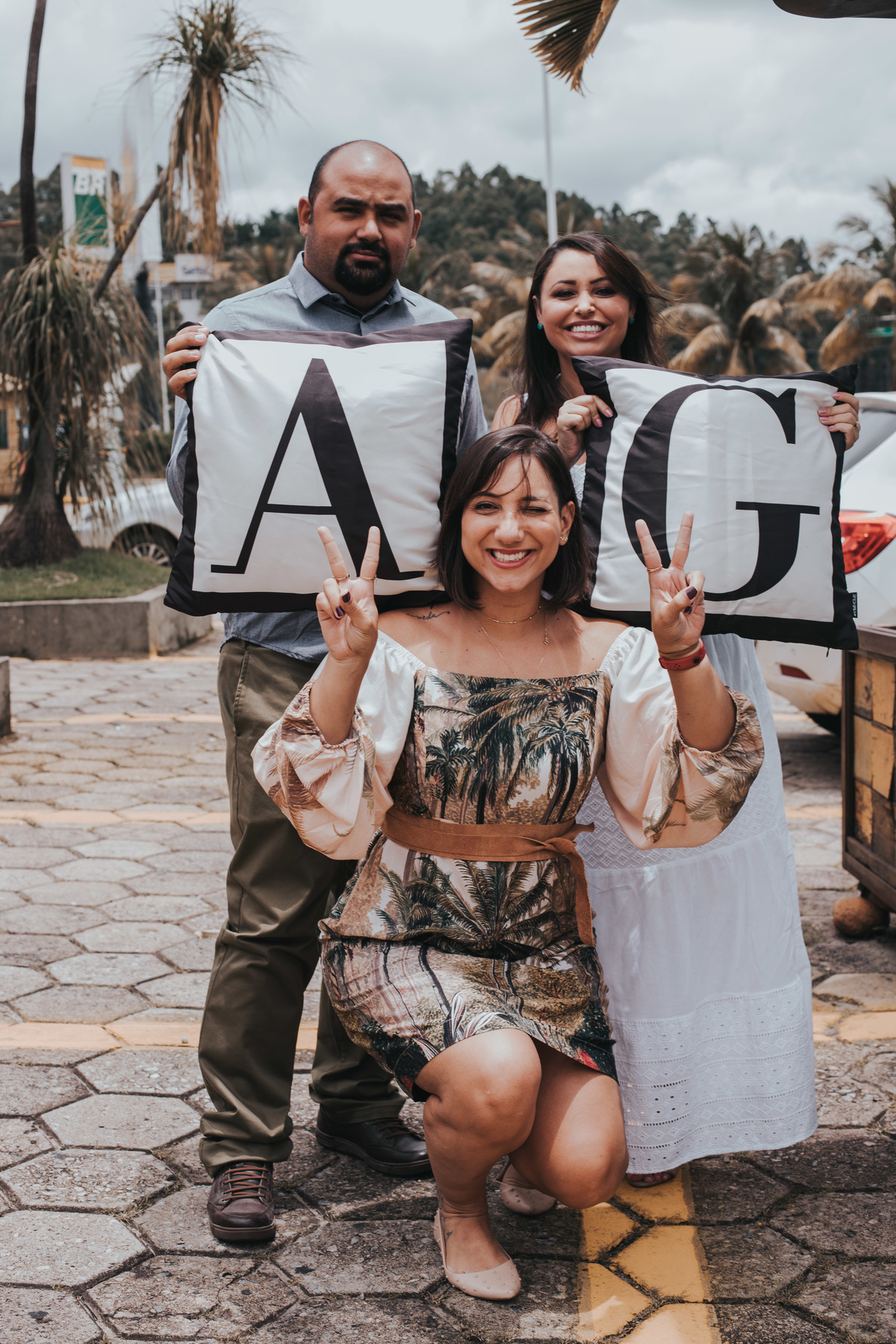 Maquiagem; Making of; Noiva; Noivo; Pré Wedding; Street Wedding; Celina Munhoz; Adriana Kruger; Manu Garcia; Camarim Madri; Wandering Wedding; São Francisco de Paula; Fotografia de Casal; Fotografia de Casamento; Pré Wedding; São Leopoldo; Belo Horizonte;