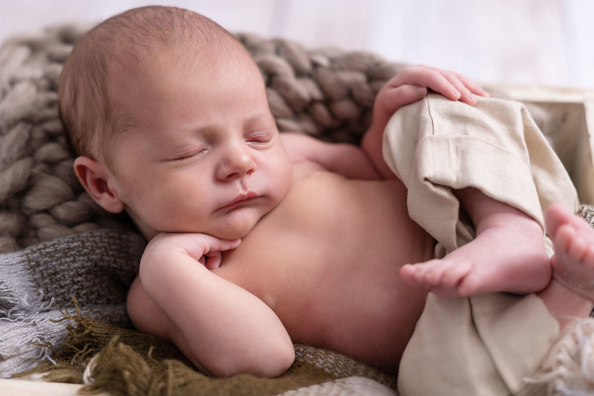 ensaio de newborn em osasco do pequeno Gustavo
