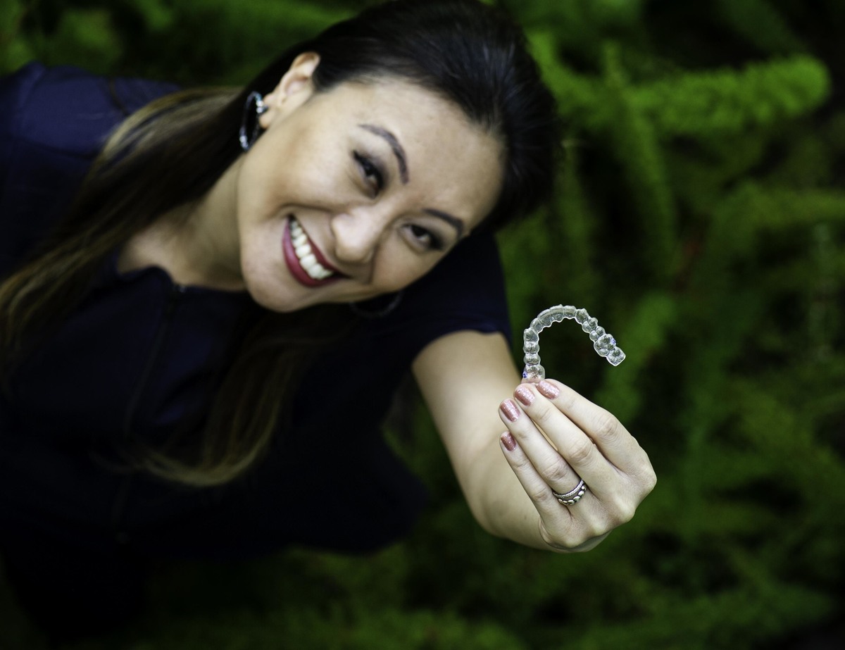 Fotógrafo Corporativo  Lifestyle em SP - Apresentação de aparelho odontológico invisalign